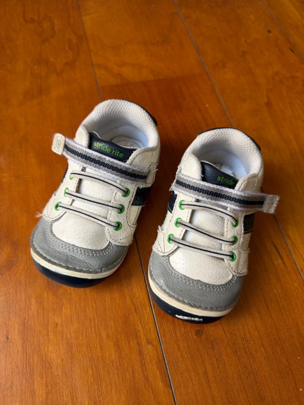 Stride Rite - Soft Motion Artie Shoe - 6M